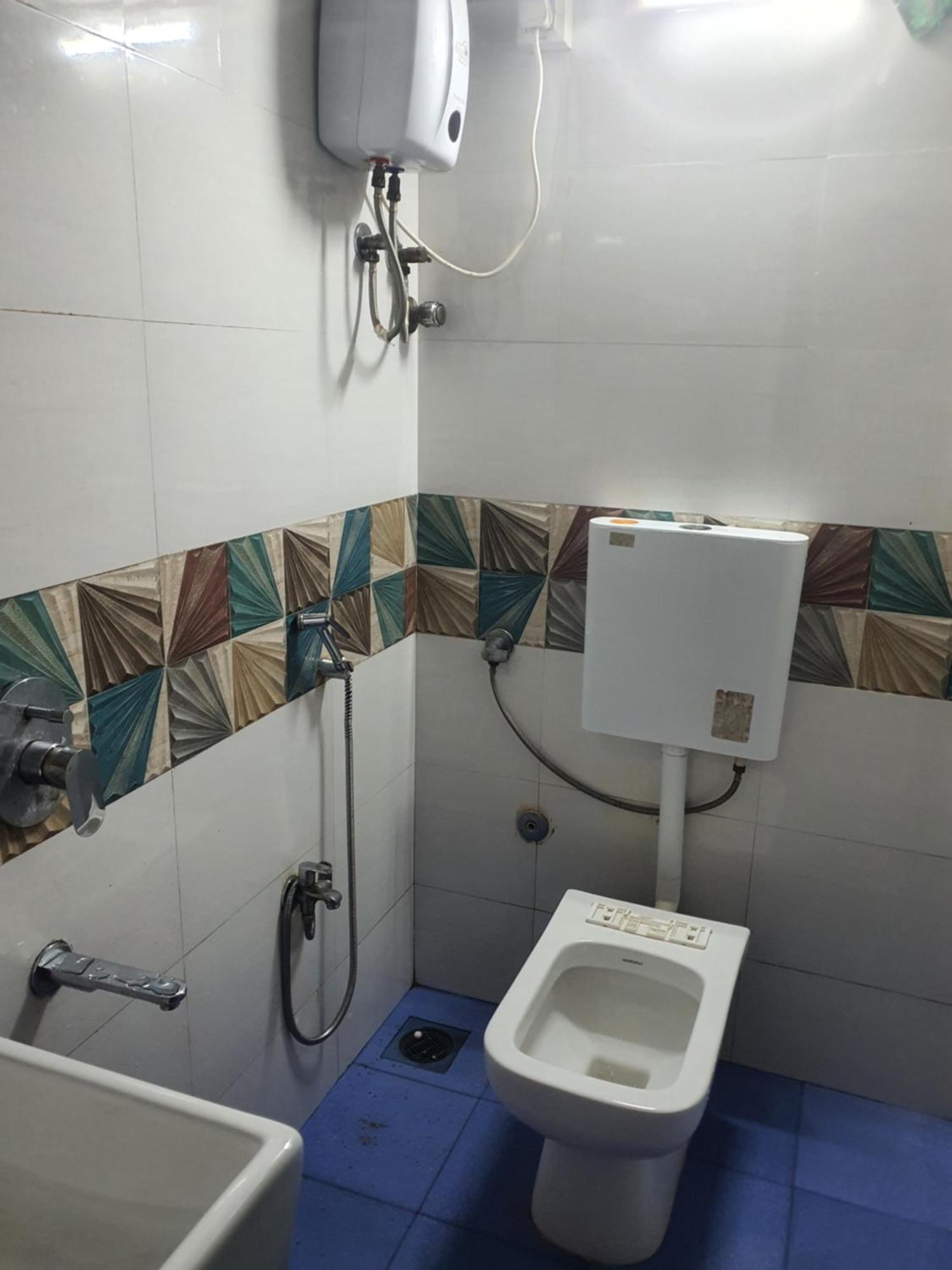 Bapuji Dormitory Hostel מומביי מראה חיצוני תמונה