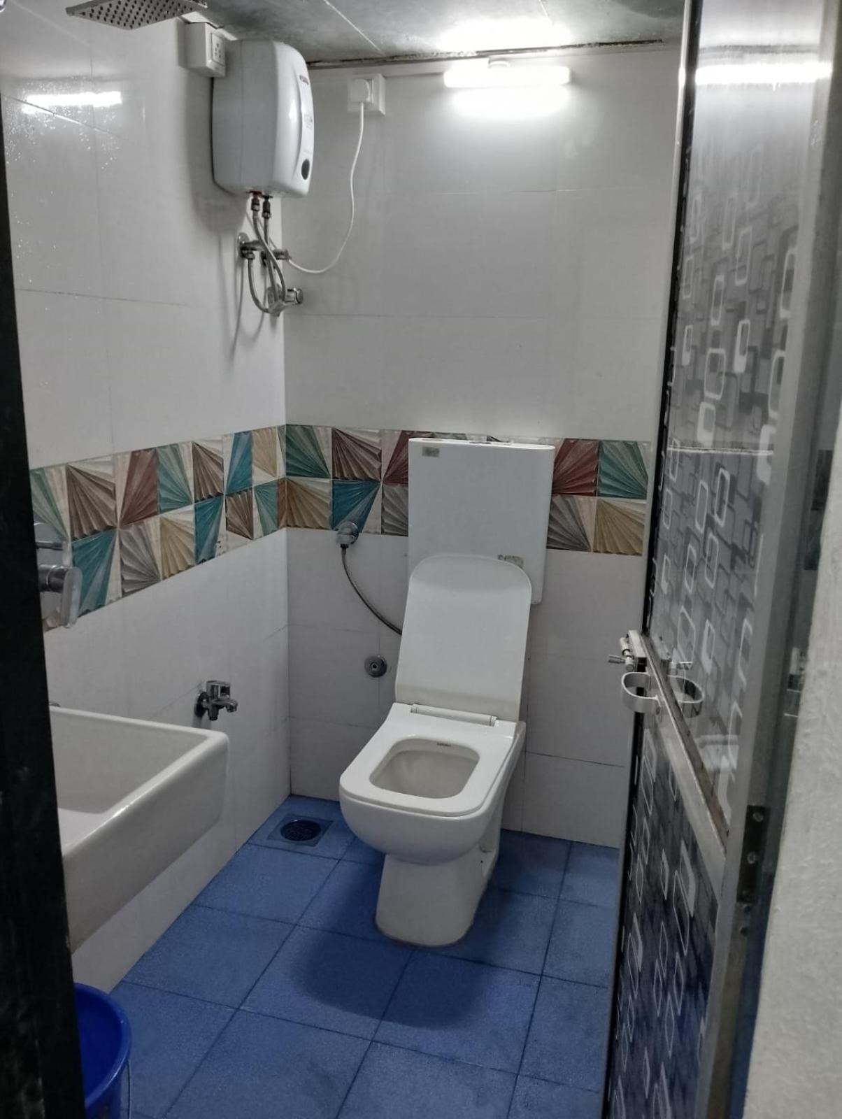 Bapuji Dormitory Hostel מומביי מראה חיצוני תמונה